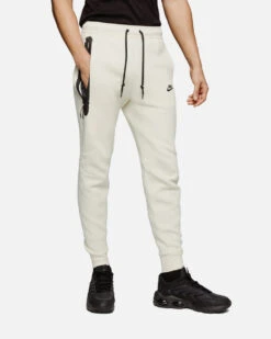 Pantalon Nike Tech Fleece - Beigea