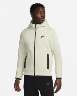 Veste Nike Tech Fleece Windrunner -Beige/Noira